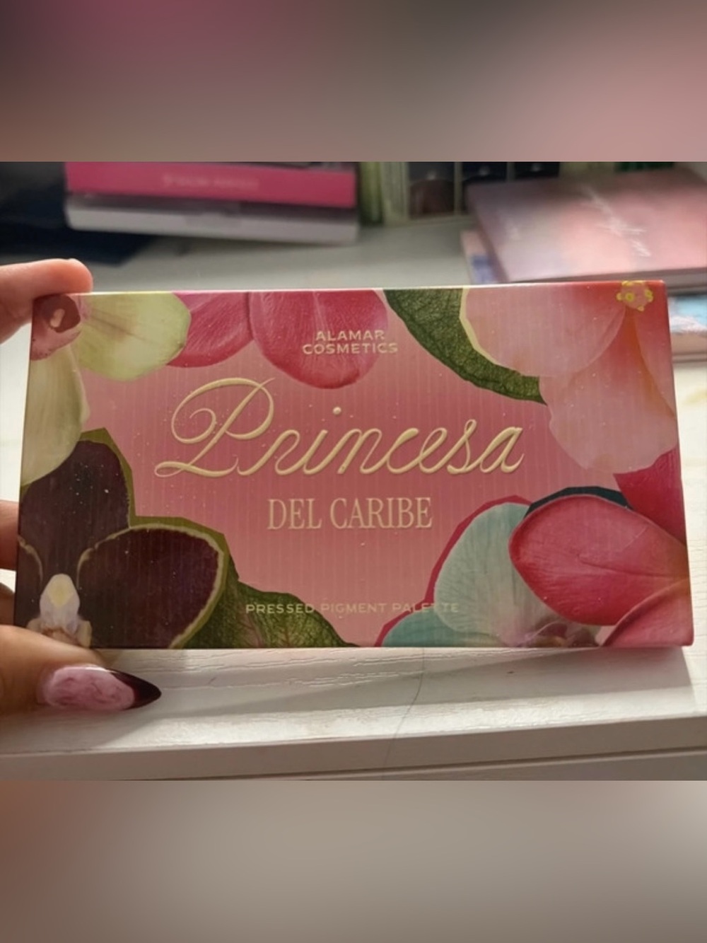 Princesa Del Caribe Pressed Pigment Palette — Pink Floral Shades by